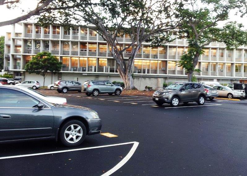 Parking Lot L (Kinau Hale)